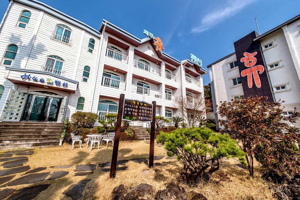 Jeju Hue Pension Seogwipo Exterior foto